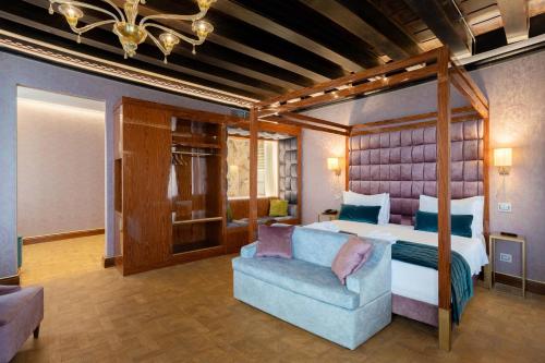 Hotel Donà Palace Image