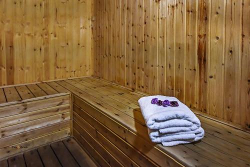Golden Crown & SPA – Photos 3