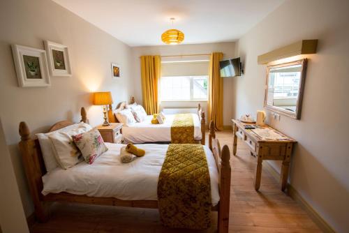 Gallery image of Dulrush Fishing Lodge and Guest House in Belleek