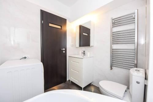 Et badeværelse på New luxury flat at Unirii Square, Piata Unirii
