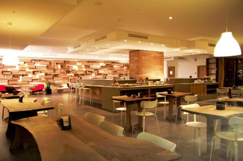 Gallery image of UNAHOTELS Le Terrazze Treviso Hotel & Residence in Villorba