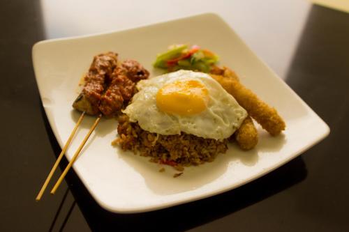 Jídlo v hotelu nebo okolí