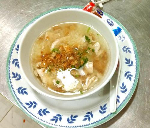 Mad på pensionatet eller i nærheden