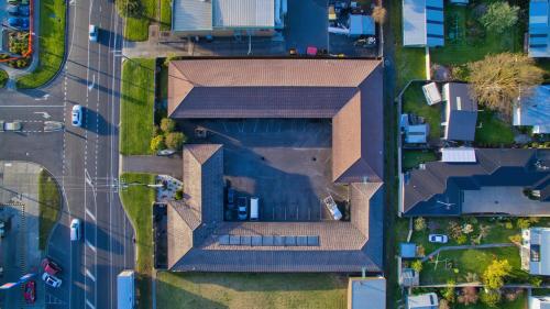 an overhead view of a house with a roof at Wonthaggi Motel in Wonthaggi