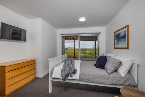 Gallery image of Waterfront Beach House - Paihia Holiday Home in Paihia