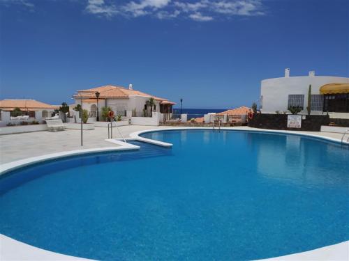 CACTUS's HOUSE, 150 m beach, 1 bdr, 4 guests, wifi, Netflix,