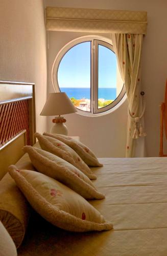Gil Eanes Ocean View Nautical Apartment
