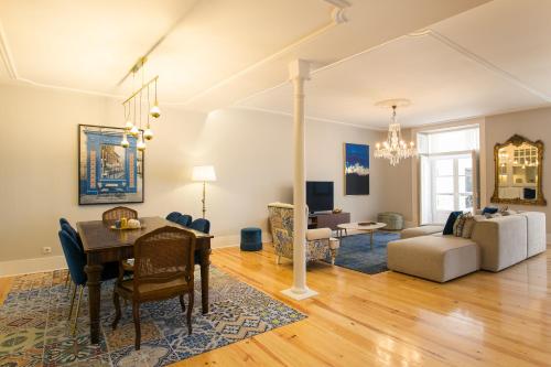 Chiado Deluxe Gem 4bdr Amazing apartment
