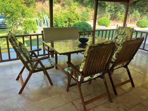 En balkon eller terrasse på Ephesus Holiday House