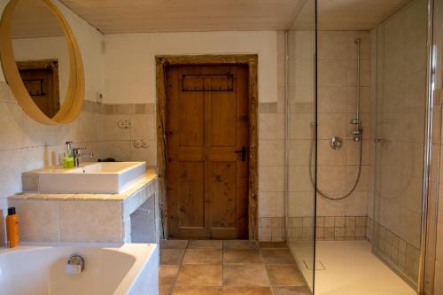 Un baño de Haus Grieta