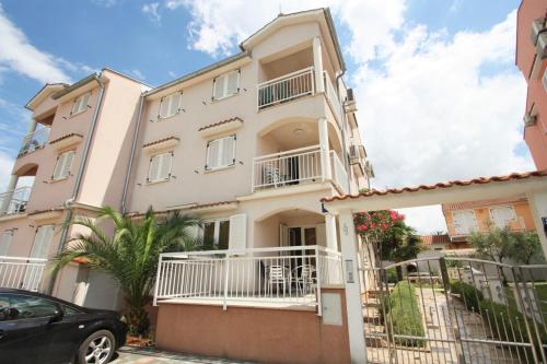 Apartments Kestenova – Photos 2