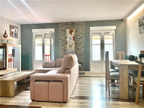 Housingleon- Barrio Húmedo (Plaza del Grano)