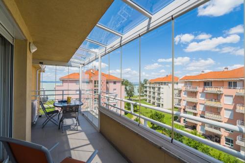 MyFlat All-Season Apartment