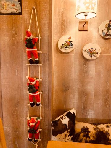 Mascotas con sus dueños en Apartaments La Neu