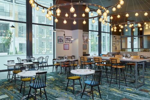 Restoran atau tempat lain untuk makan di Leonardo Royal London Tower Bridge