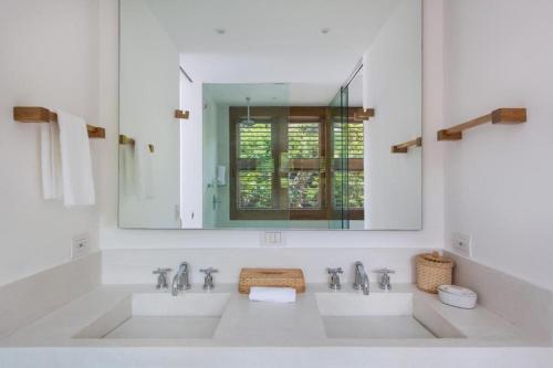 Kupatilo u objektu Private Villas in Careyes