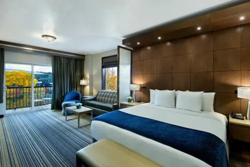 Oxford Suites Spokane Downtown in Spokane Valley
