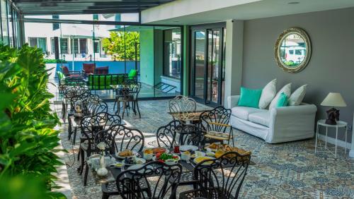 Kuvagallerian kuva majoituspaikasta The Mori Club Hotel, joka sijaitsee kohteessa Antalya