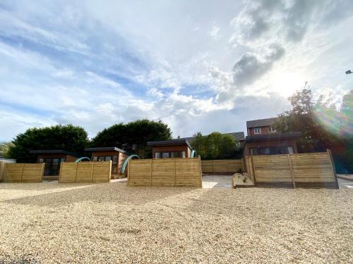 Φωτογραφία από το άλμπουμ του Elletson Park Wood fired Hot tubs, Caravans & Pods στο Πρέστον