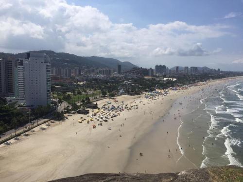 Gallery image of Cobertura Piscina Enseada Guaruja in Guarujá