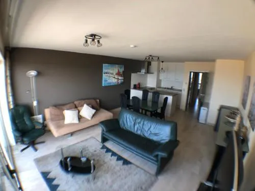 Apartment Magnum 2 picture