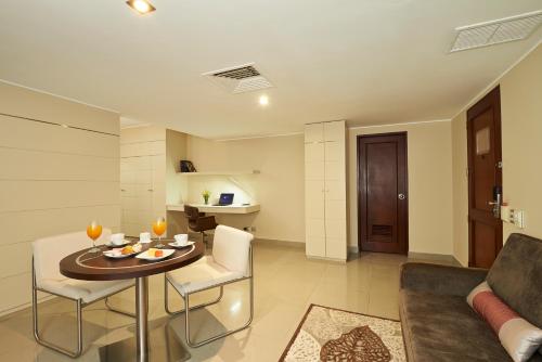 Sol de Oro Hotel & Suites – Photos 4