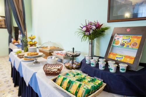 Jídlo v hotelu nebo okolí