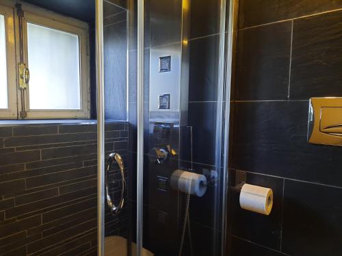 Kylpyhuone majoituspaikassa La Piccolina
