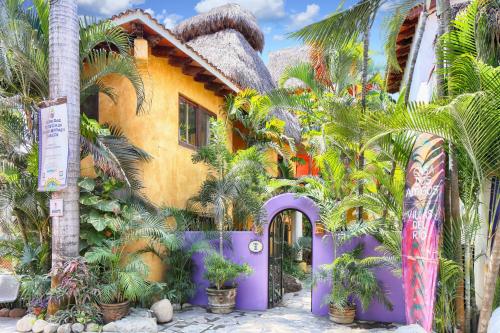 Gallery image of Villas del Rio 1BR1BA with dipping pool 1 block from beach New Listing in Sayulita