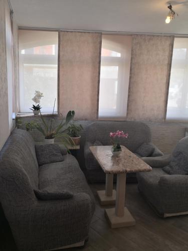 Apartments Kresic