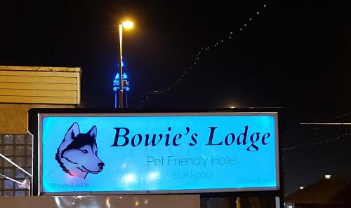 Bowies Lodge, Blackpool, Marea Britanie