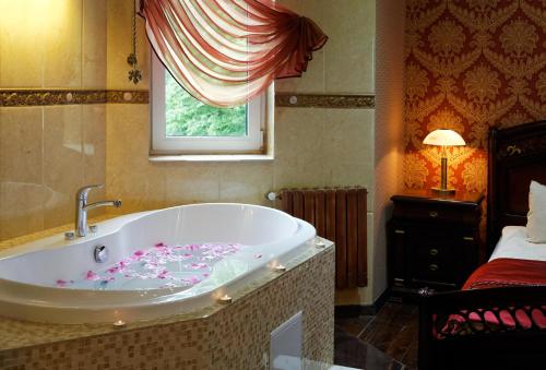 Et bad på VICTOR Hotel Resort & SPA