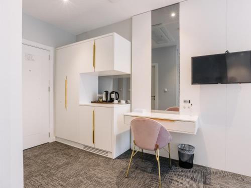 Kuchyň nebo kuchyňský kout v ubytování Özkum Park Otel