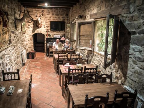 Restaurant o un lloc per menjar a Castillo de Añón de Moncayo