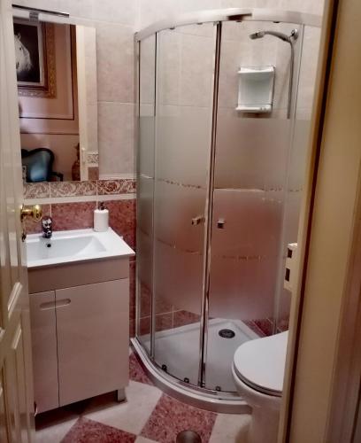 Bilik mandi di Casa Beny 1897 Guesthouse