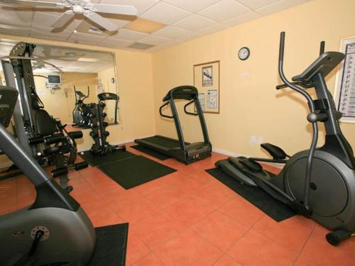 Fitness centrum a/nebo fitness zařízení v ubytování Leeward Key