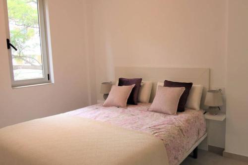 Postel nebo postele na pokoji v ubytování Luxury Tenerife con Piscina