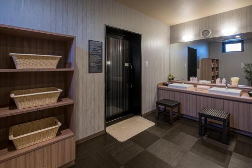 Hotel Route-Inn Kamisu tesisinde bir banyo