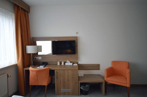 Ruang duduk di Atlas Hotel Holiday