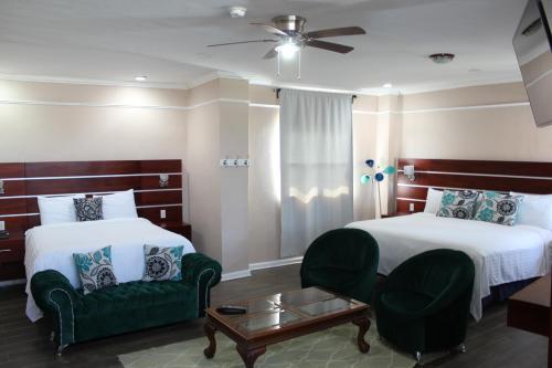 Postel nebo postele na pokoji v ubytování Hotel Cacaxtla