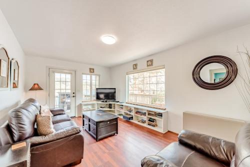 Seascape Home – Photos 2