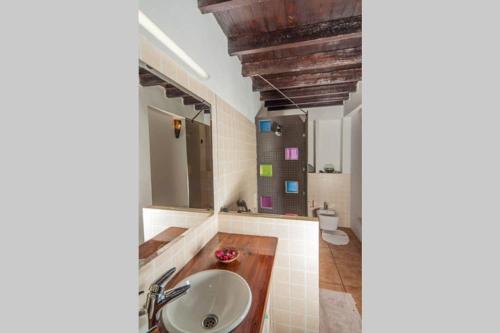 Bilik mandi di Casa Askanova