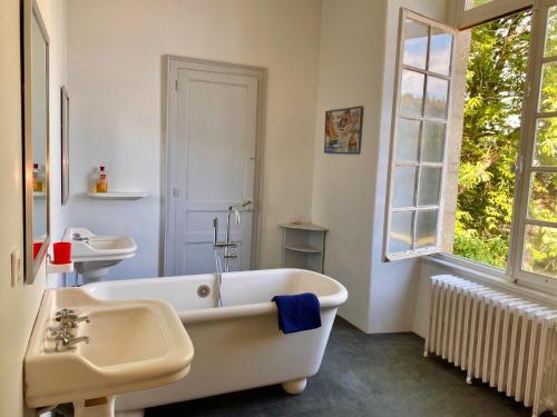 A bathroom at Château de Moulins