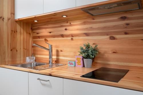 Jasmine Loft