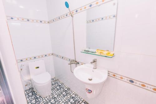 Koupelna v ubytování Motel Phạm Lũy