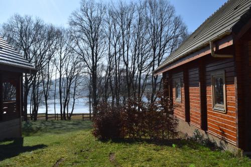 Φωτογραφία από το άλμπουμ του Au bord du lac III σε Montigny-en-Morvan