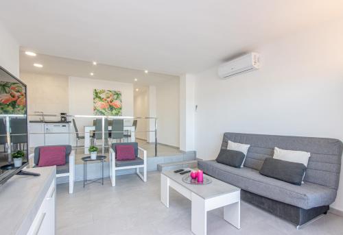 Apart-rent Apartamento Gran reserva 0076 enfrente de la playa