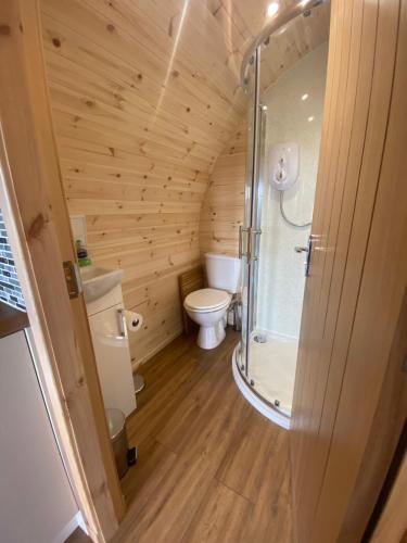 Bilik mandi di Fuaim na Mara - Self Catering Pod