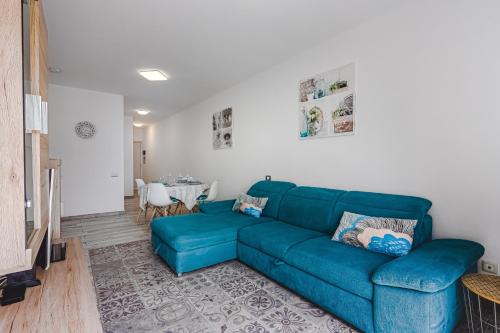 Cozy apartment in El Duque by AltamarHomes