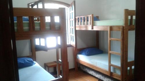 Katil dua tingkat atau katil-katil dua tingkat dalam bilik di Edifício bartira 3